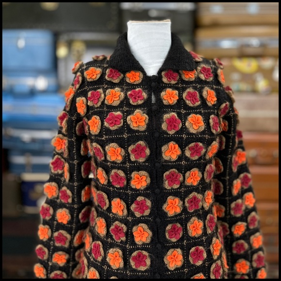 90s Moschino Flower Sweater Coat - Picture 6 of 16